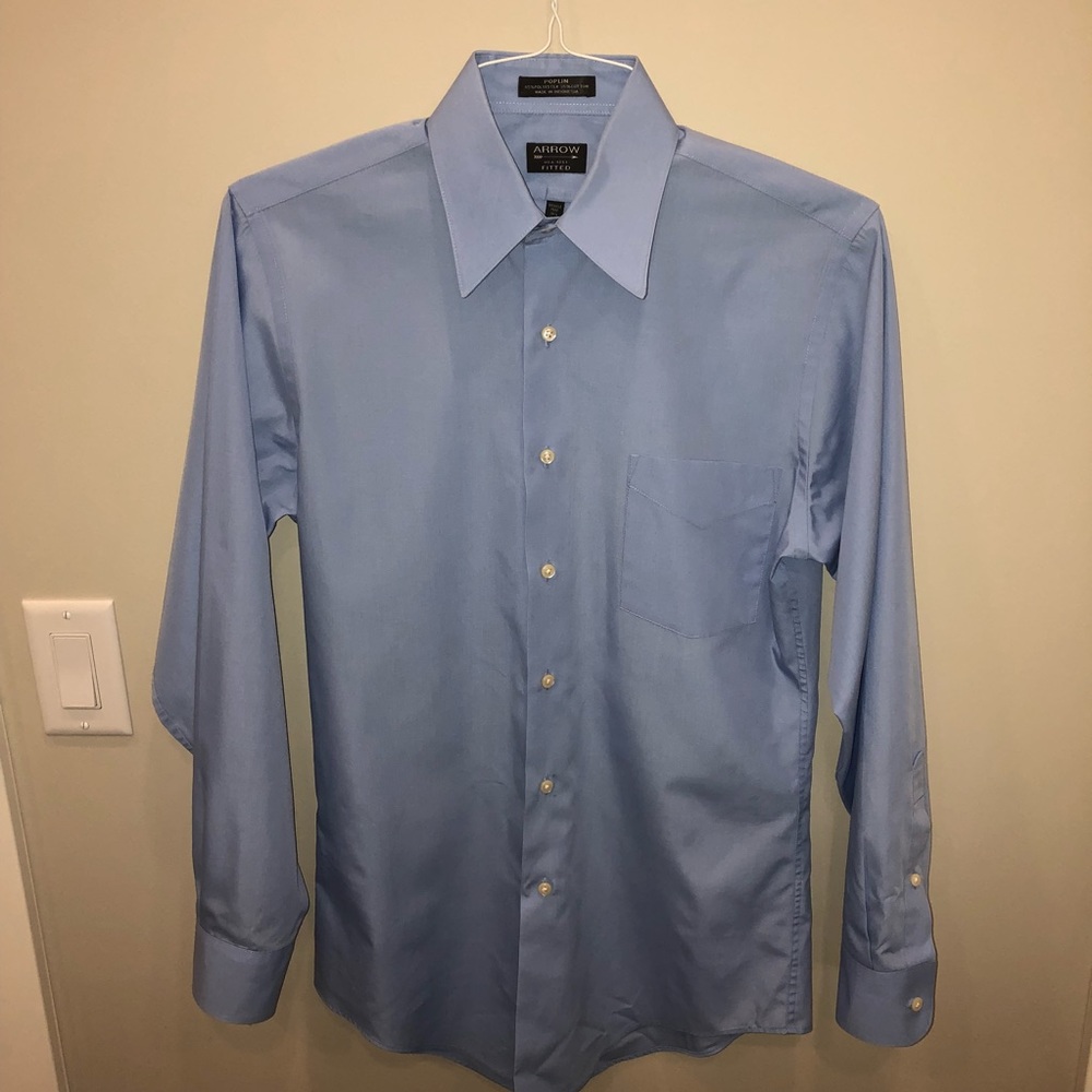 Long sleeve blue dress shirt